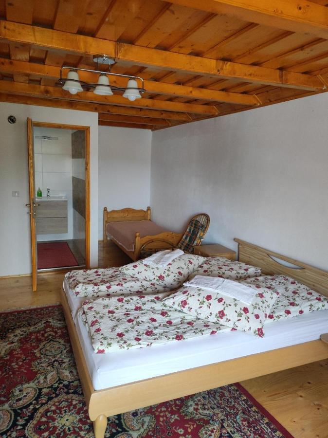 Elza Guesthouse Риметя Экстерьер фото